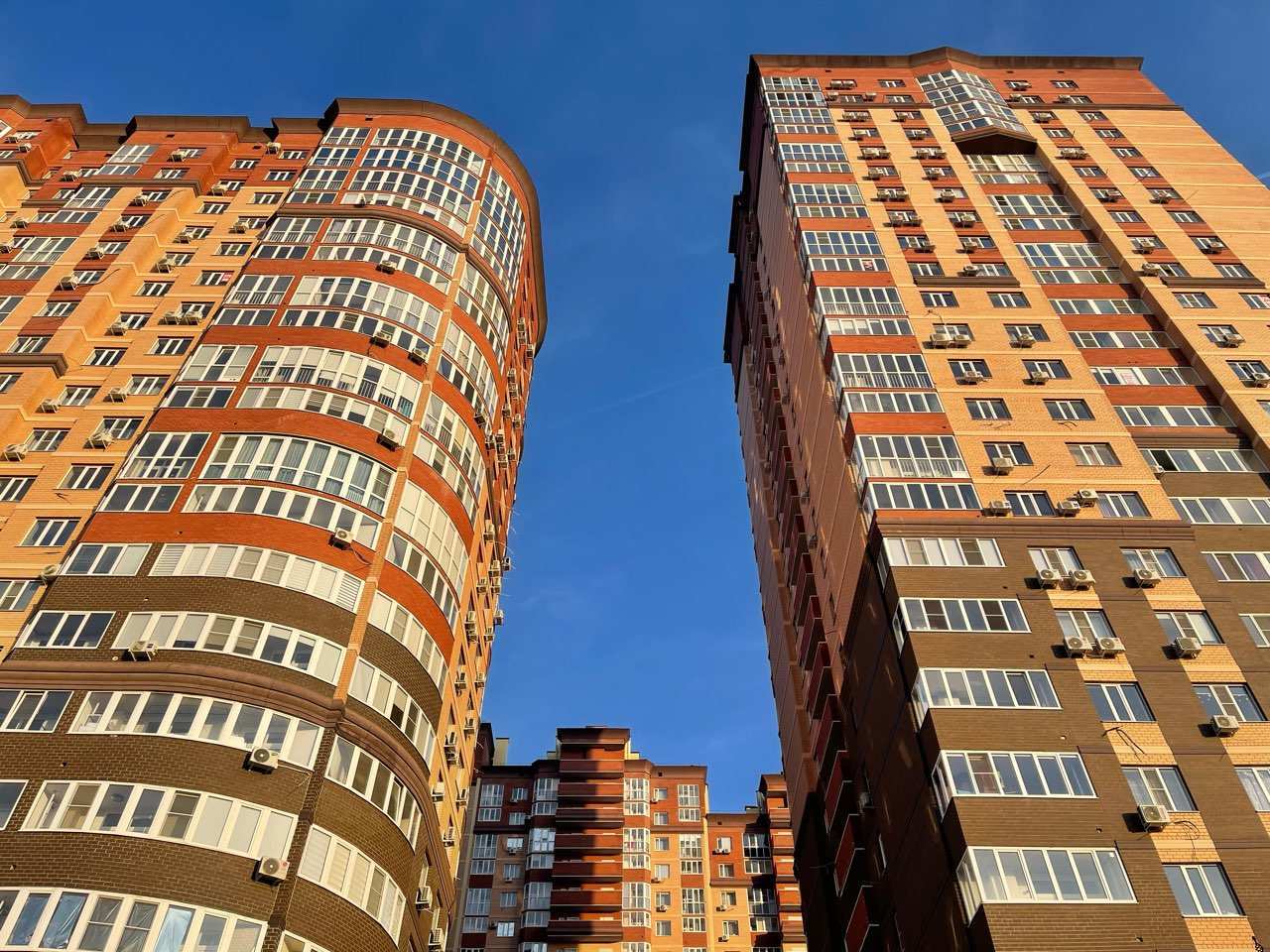 Доля нераспроданного жилья достигла 55% от общего объема предложений в Ростове - фото 1