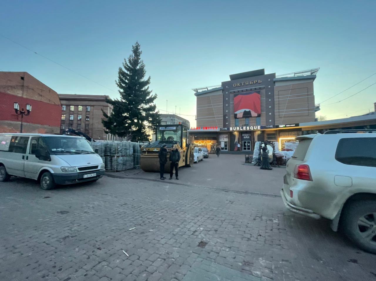 Здание бывшего нижегородского кинотеатра «Октябрь» выставили на продажу за 250 млн рублей - фото 1