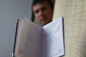 Как выписать человека из квартиры против его воли