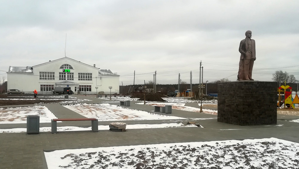 Поселок нижегородец нижегородская область фото Дерево любви и детская площадка появились в поселке Нижегородец в ноябре 2019