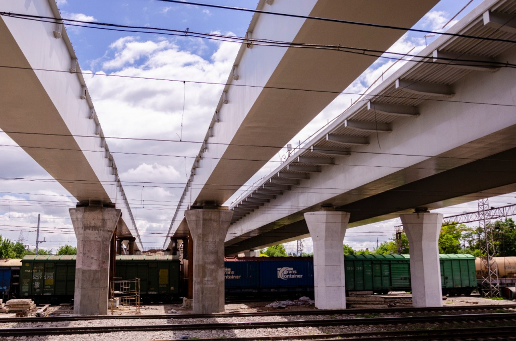 Проезд для легкового автотранспорта по мосту на Малиновского в Ростове откроют 31 июля