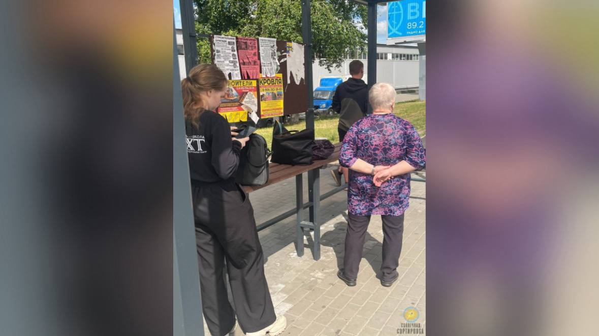 Нижегородцы высмеяли «барную скамейку» на остановке в микрорайоне Сортировка - фото 1
