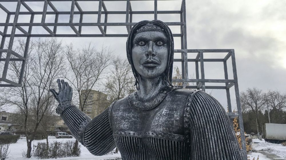 Нововоронежская Аленка вошла в ТОП самых неоднозначных памятников России 2021 года