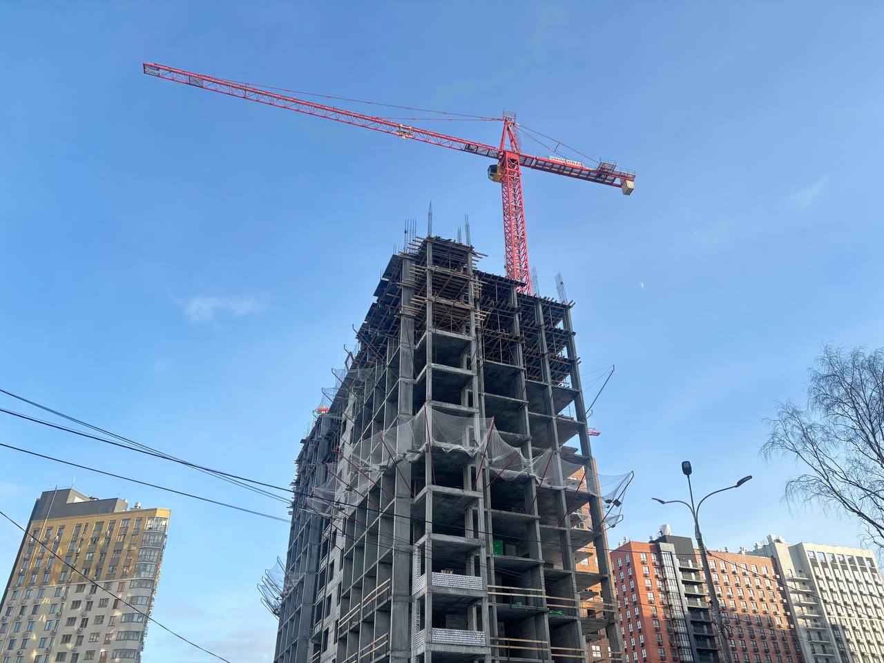 Почти тысячу квартир продали в нижегородских новостройках в декабре 2025 года  - фото 1