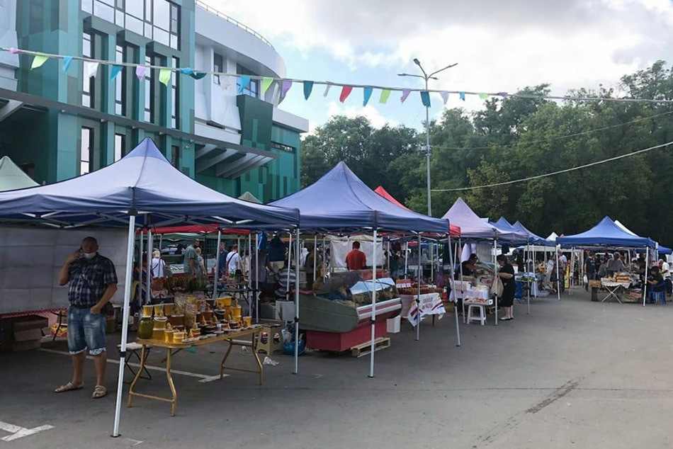 В Ростове выделены участки для проведения 30 муниципальных и частных ярмарок - фото 1